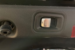 Musta Mercedes-Benz E 2023 kuva 32.