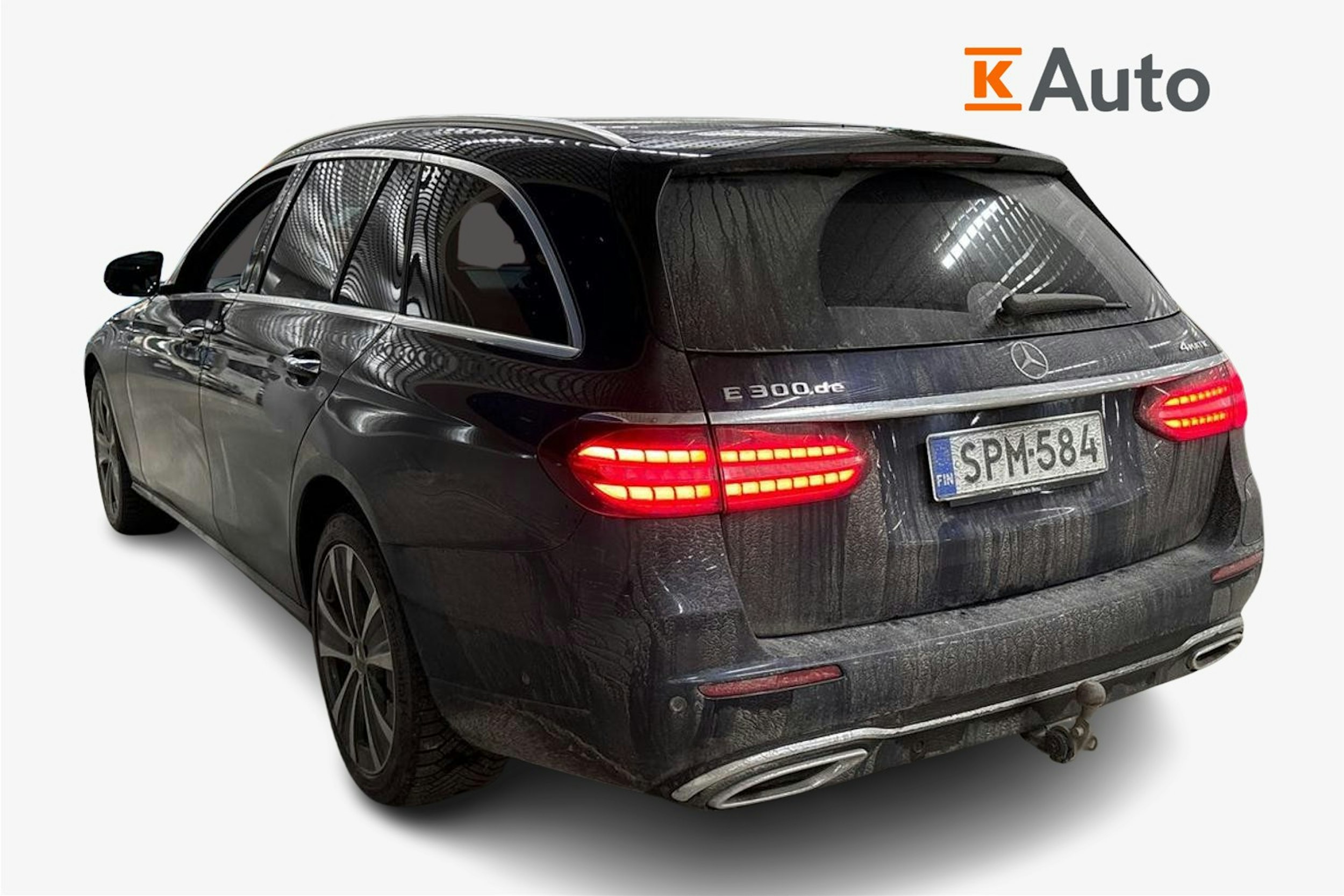 sininen Mercedes-Benz E 2023 kuva 2.