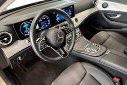 harmaa Mercedes-Benz E 2023 kuva 6.