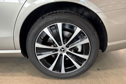 harmaa Mercedes-Benz E 2023 kuva 9.