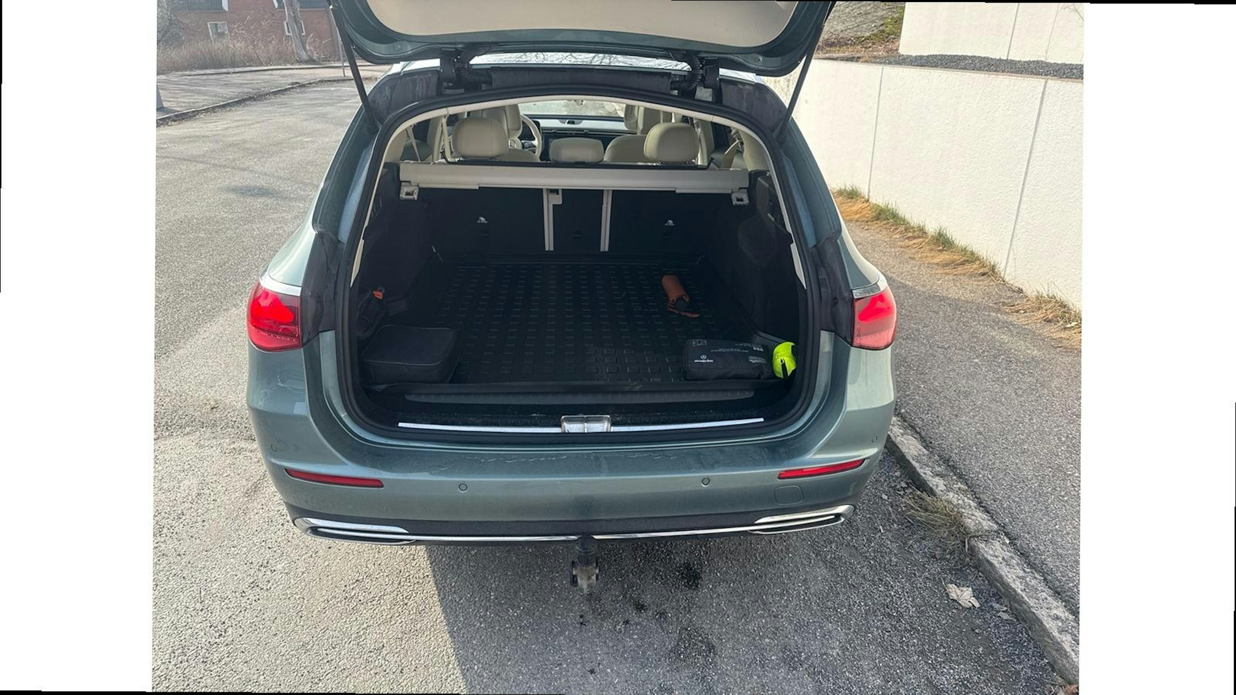 met. hopea Mercedes-Benz E 2024 kuva 7.