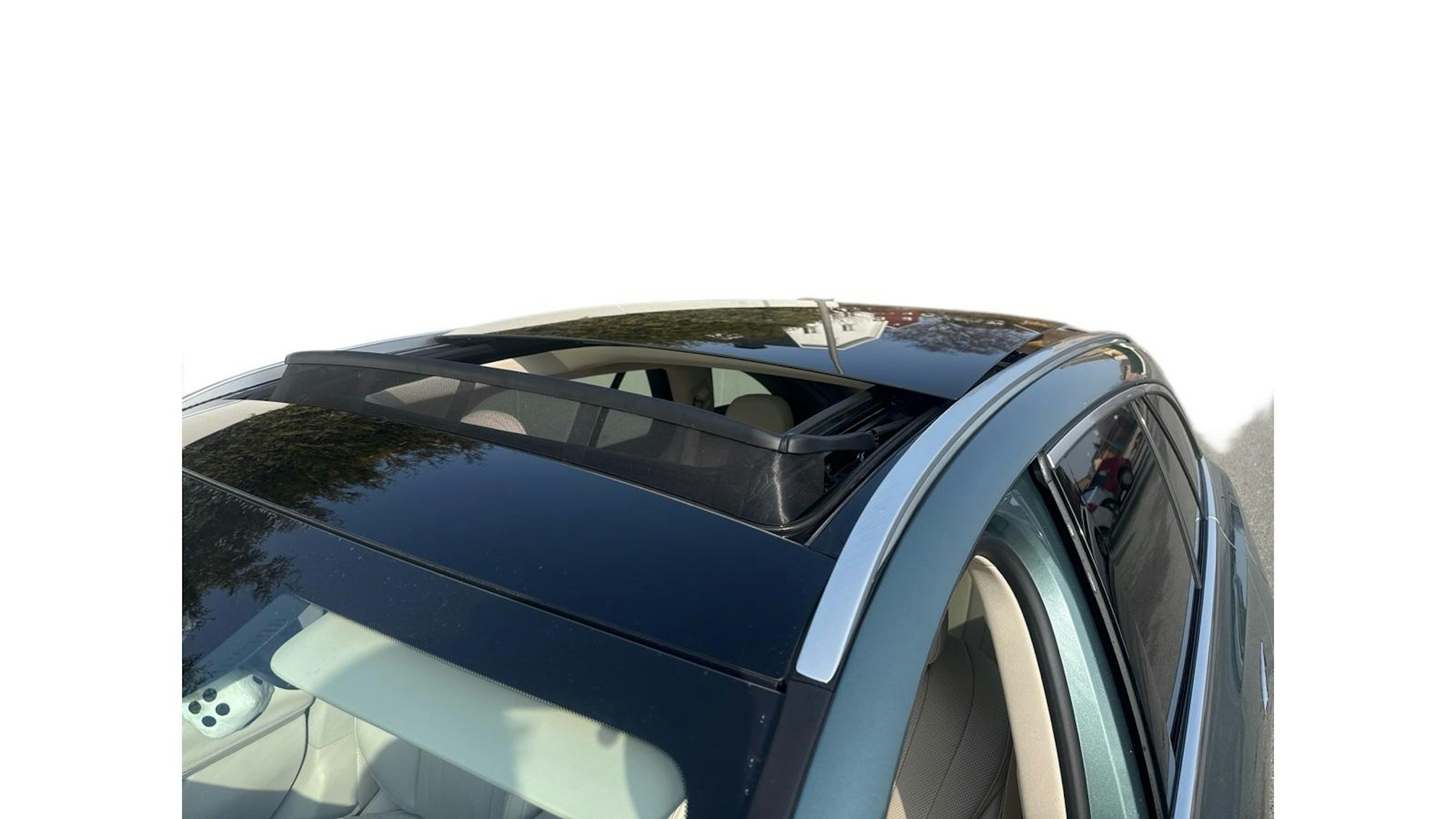 met. hopea Mercedes-Benz E 2024 kuva 8.