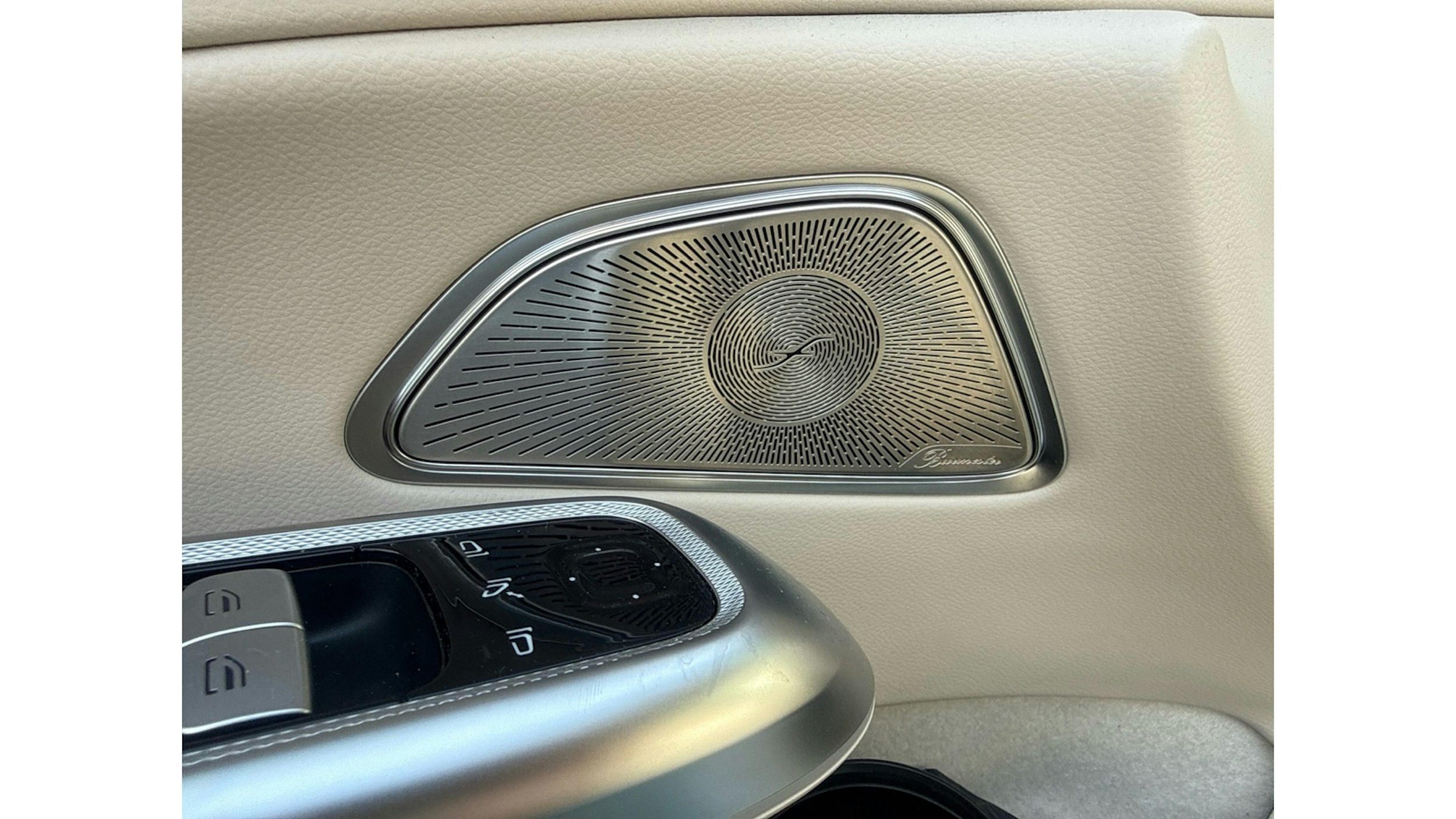 met. hopea Mercedes-Benz E 2024 kuva 10.