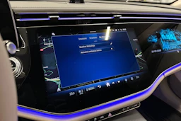met. hopea Mercedes-Benz E 2024 kuva 18.