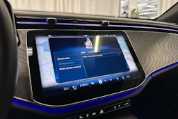harmaa Mercedes-Benz E 2024 kuva 15.