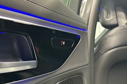 harmaa Mercedes-Benz E 2024 kuva 24.