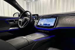 harmaa Mercedes-Benz E 2024 kuva 29.