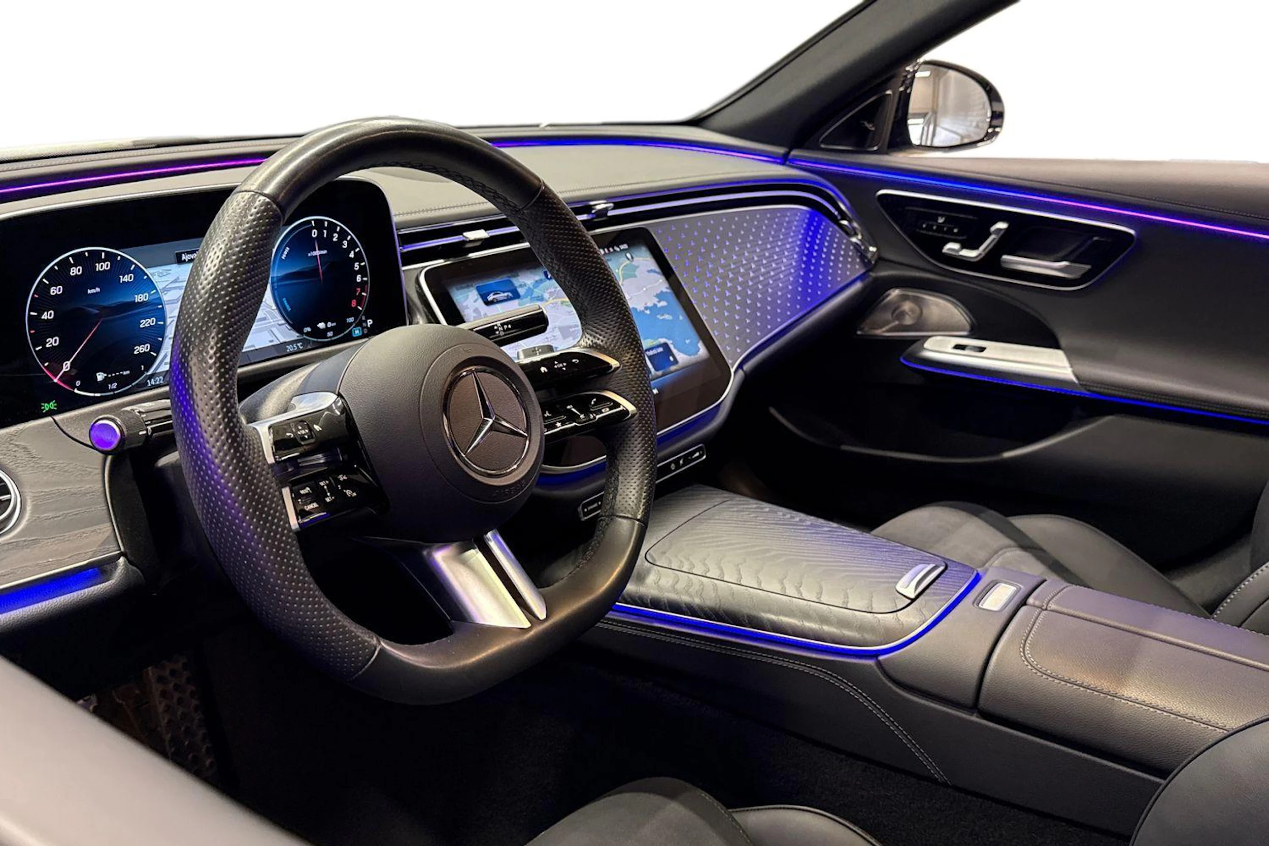 harmaa Mercedes-Benz E 2024 kuva 8.