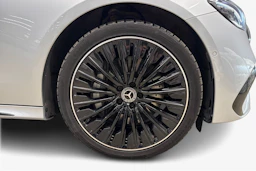 harmaa Mercedes-Benz E 2024 kuva 12.