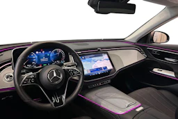 ruskea (beige) Mercedes-Benz E 2024 kuva 6.
