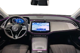 ruskea (beige) Mercedes-Benz E 2024 kuva 9.