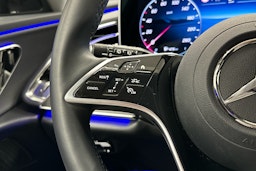 harmaa Mercedes-Benz E 2025 kuva 9.