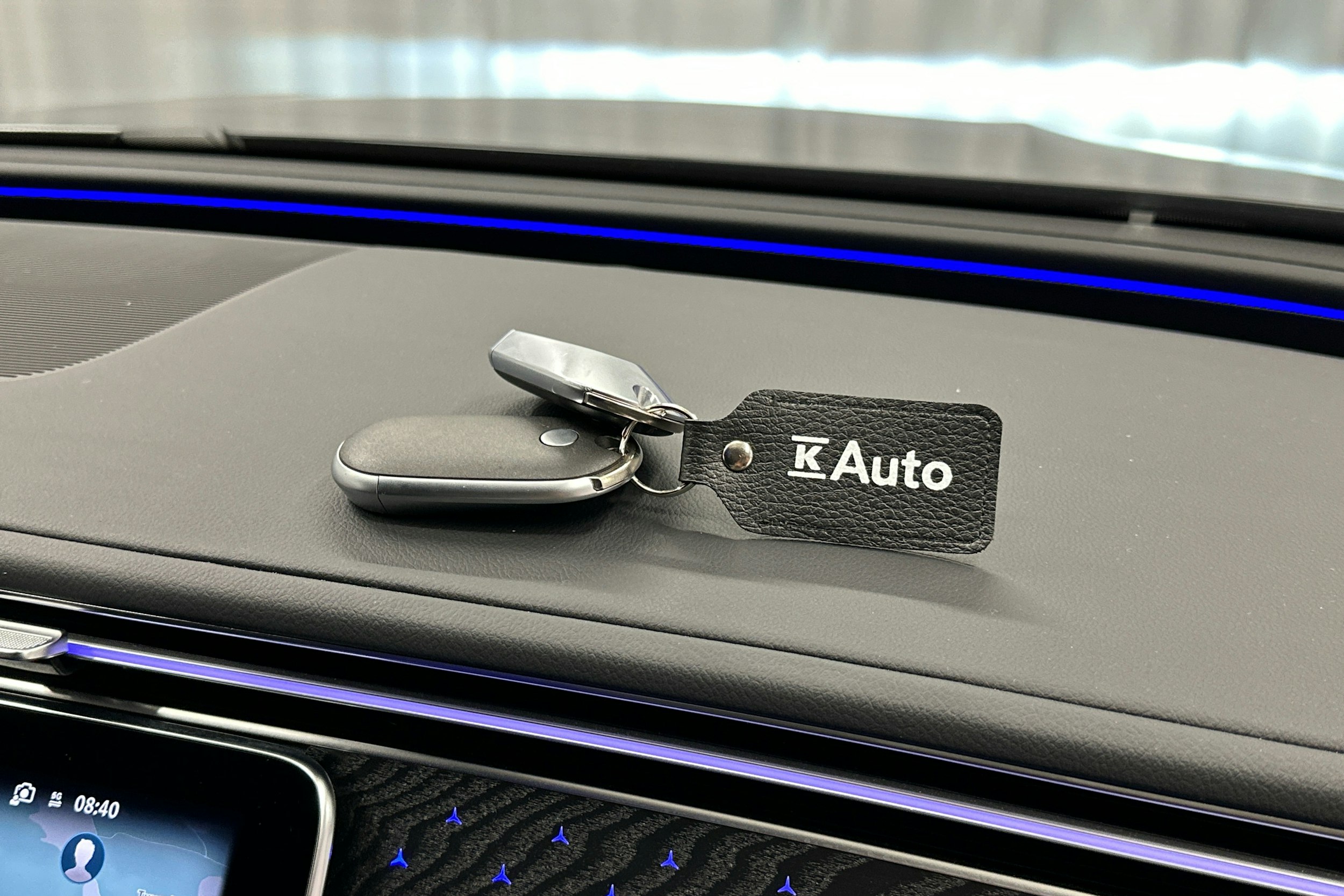 harmaa Mercedes-Benz E 2025 kuva 27.