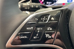 musta Mercedes-Benz E 2025 kuva 18.