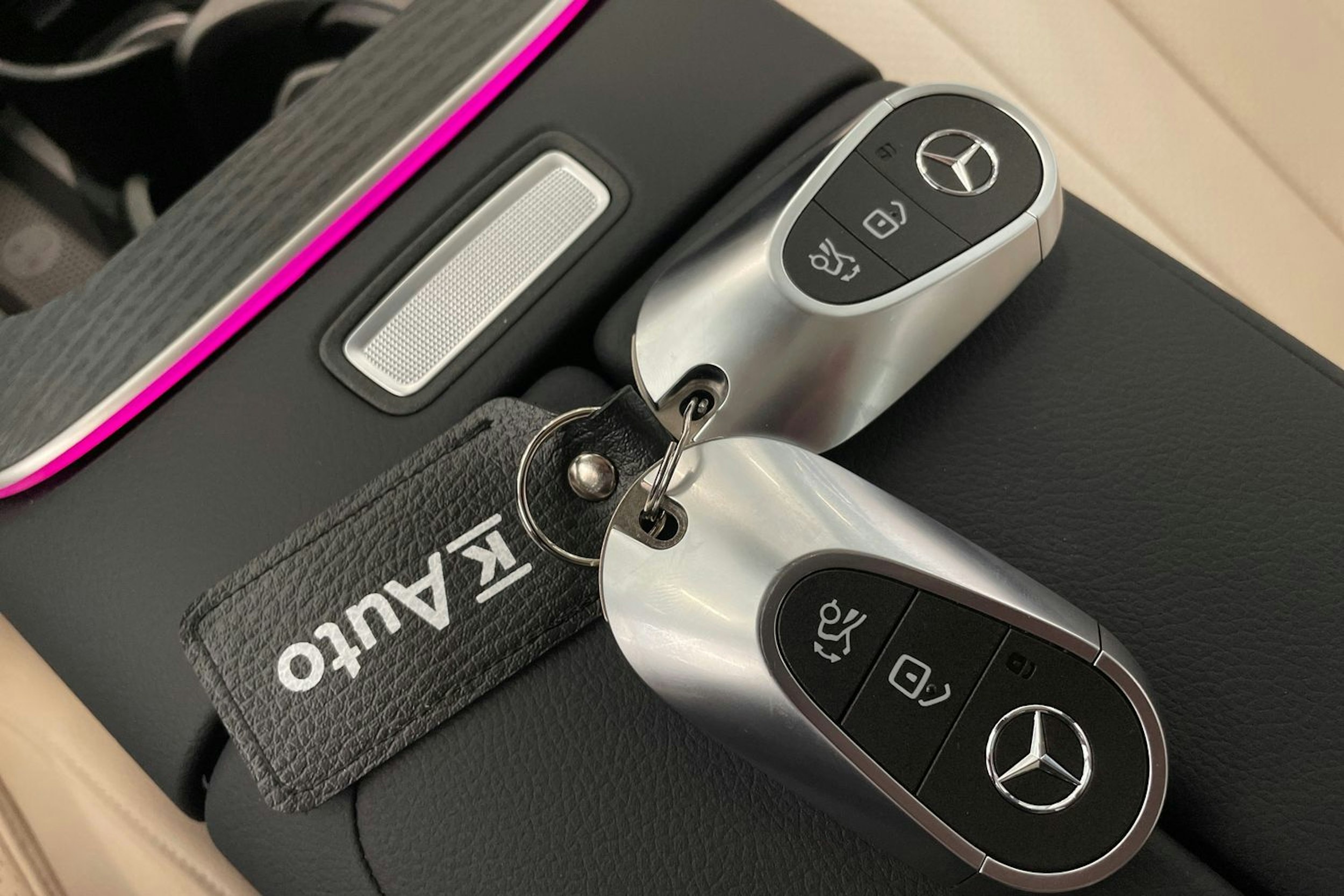 musta Mercedes-Benz E 2025 kuva 38.