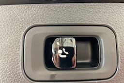 musta Mercedes-Benz E 2025 kuva 45.