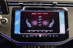 Sininen Mercedes-Benz E 2025 kuva 33.