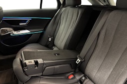 harmaa Mercedes-Benz E 2025 kuva 16.
