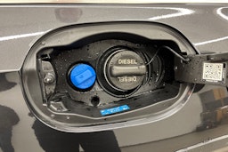 harmaa Mercedes-Benz E 2025 kuva 45.