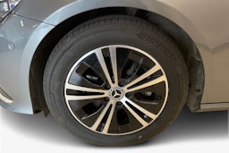 Harmaa Mercedes-Benz E 2021 kuva 11.