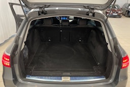 Harmaa Mercedes-Benz E 2021 kuva 22.