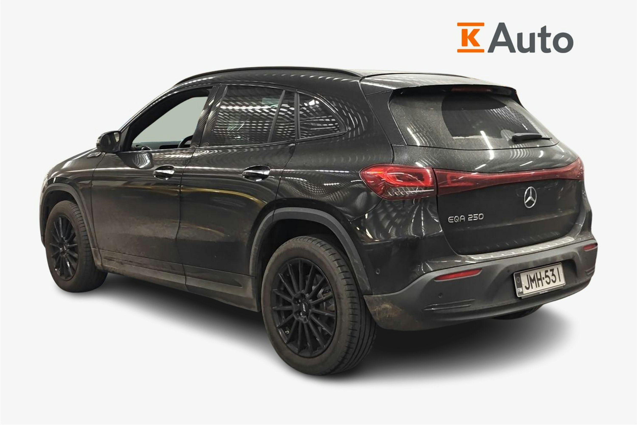 musta Mercedes-Benz EQA 2021 kuva 2.