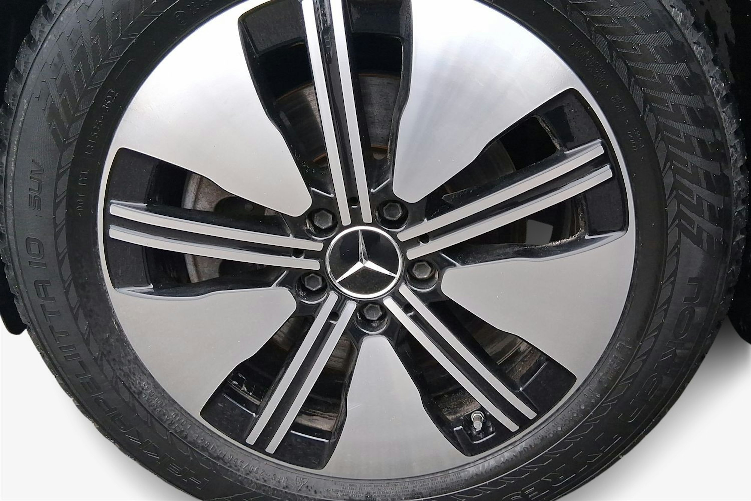 harmaa Mercedes-Benz EQA 2021 kuva 9.