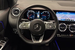 valkoinen Mercedes-Benz EQA 2022 kuva 9.