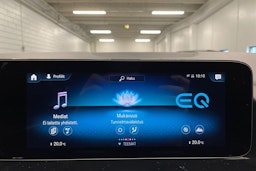 harmaa Mercedes-Benz EQA 2022 kuva 18.