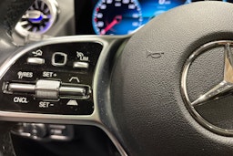 harmaa Mercedes-Benz EQA 2022 kuva 30.