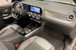 harmaa Mercedes-Benz EQA 2022 kuva 33.