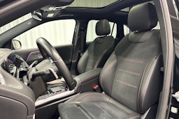 musta Mercedes-Benz EQA 2022 kuva 27.