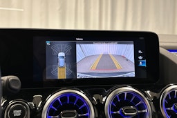 valkoinen Mercedes-Benz EQA 2022 kuva 19.