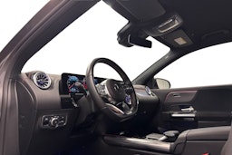 harmaa Mercedes-Benz EQA 2022 kuva 7.