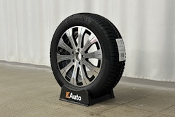 harmaa Mercedes-Benz EQA 2023 kuva 13.