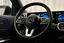 harmaa Mercedes-Benz EQA 2023 kuva 17.
