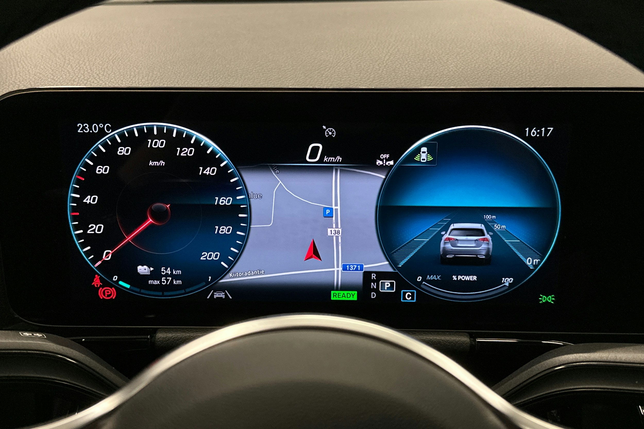 harmaa Mercedes-Benz EQA 2023 kuva 20.