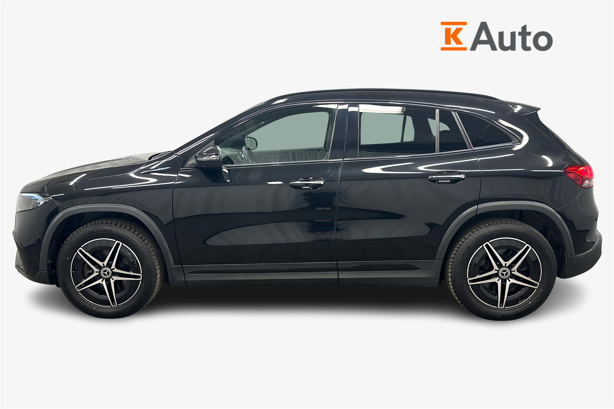 musta Mercedes-Benz EQA 2023 kuva 7.