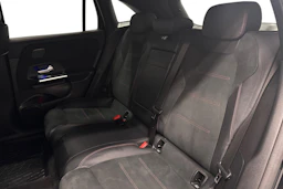 musta Mercedes-Benz EQA 2023 kuva 11.