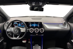 musta Mercedes-Benz EQA 2023 kuva 9.