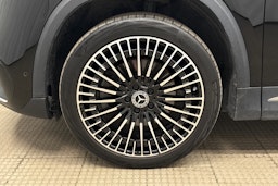 musta Mercedes-Benz EQA 2023 kuva 13.