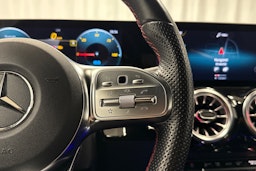 musta Mercedes-Benz EQA 2023 kuva 16.