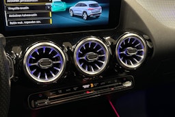musta Mercedes-Benz EQA 2023 kuva 23.