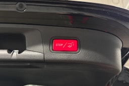 musta Mercedes-Benz EQA 2023 kuva 27.