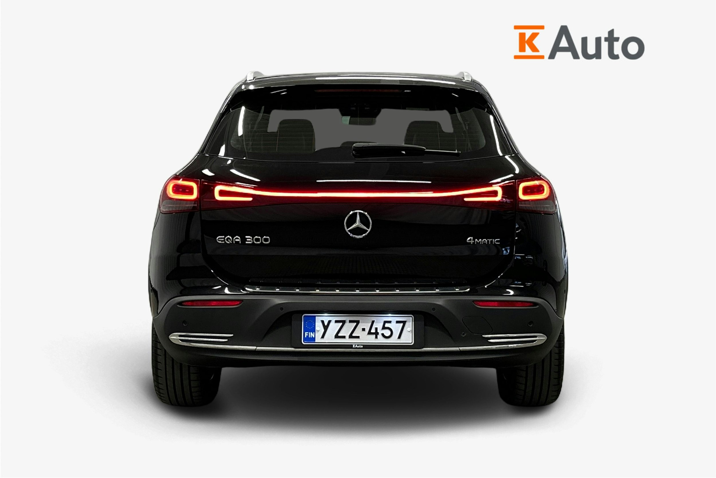 musta Mercedes-Benz EQA 2023 kuva 3.