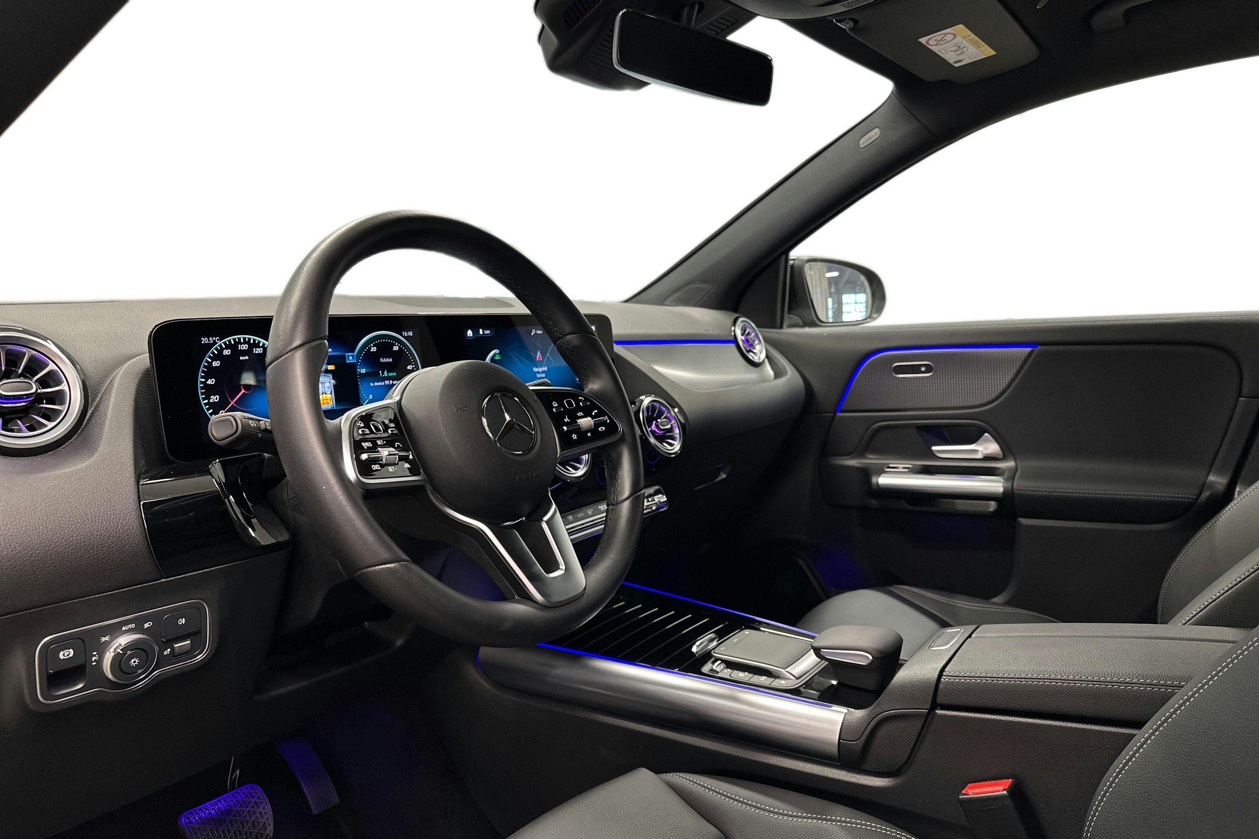 musta Mercedes-Benz EQA 2023 kuva 7.