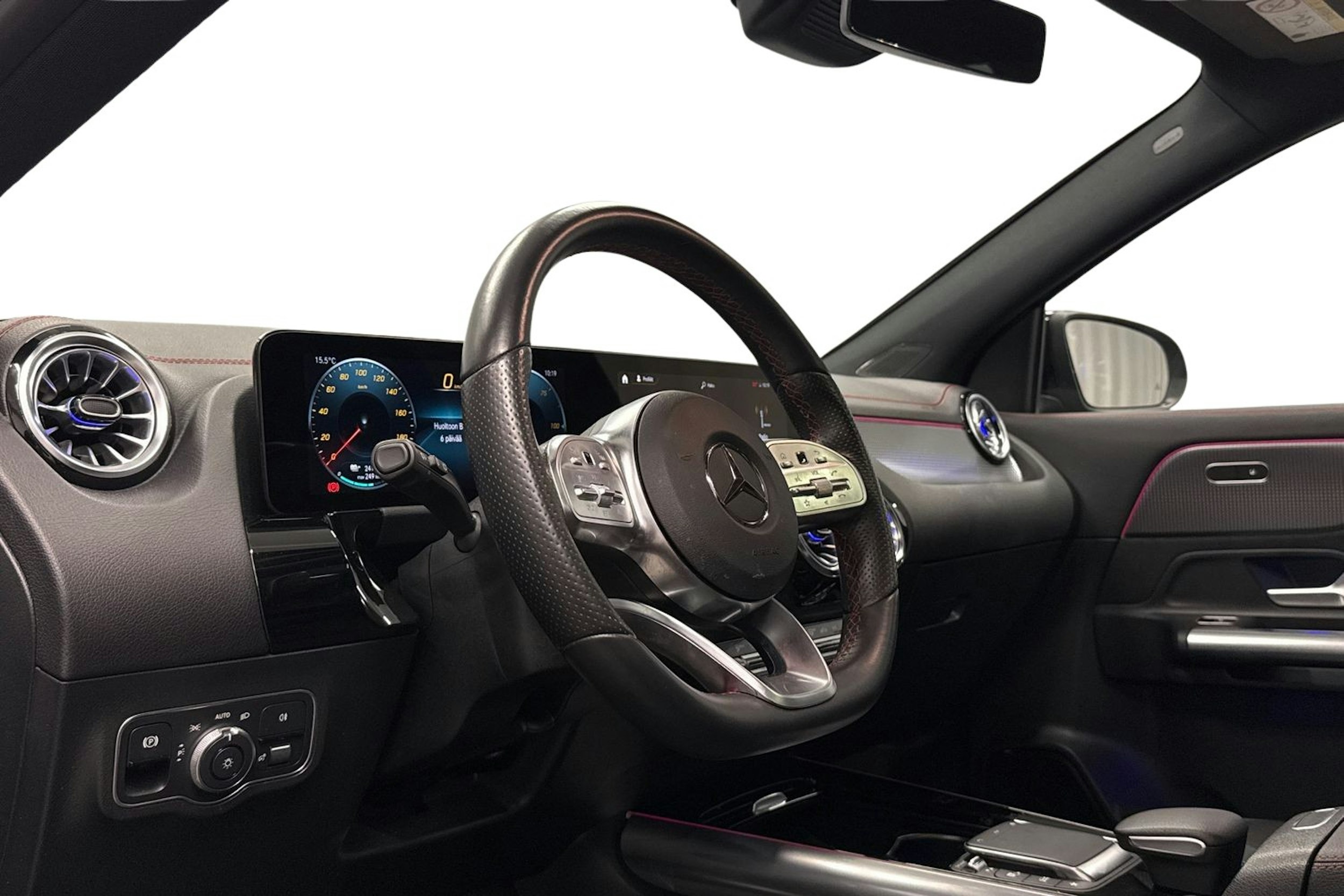 musta Mercedes-Benz EQA 2023 kuva 7.