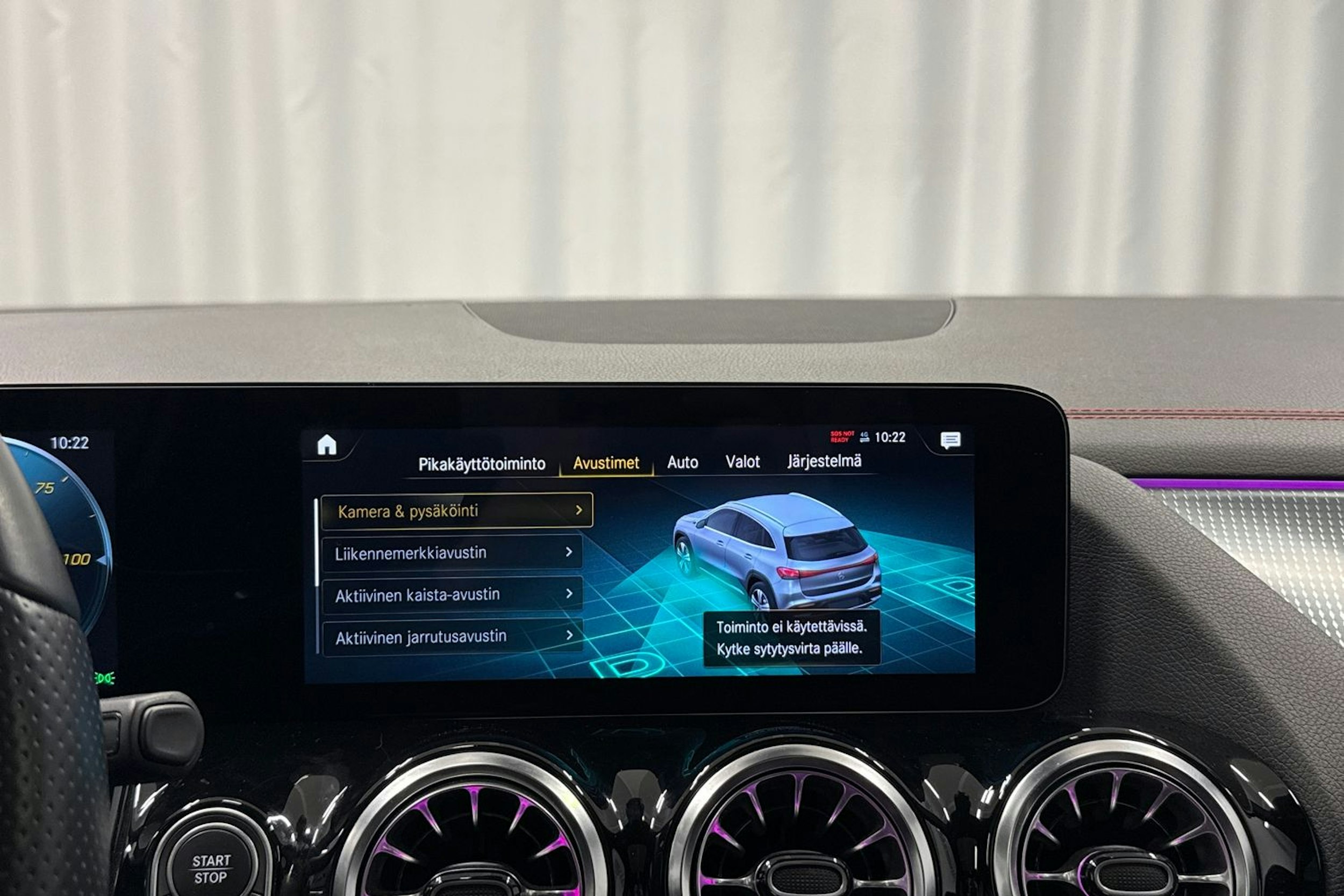 musta Mercedes-Benz EQA 2023 kuva 20.