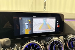 musta Mercedes-Benz EQA 2024 kuva 27.