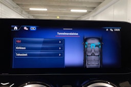 Punainen Mercedes-Benz EQA 2024 kuva 19.